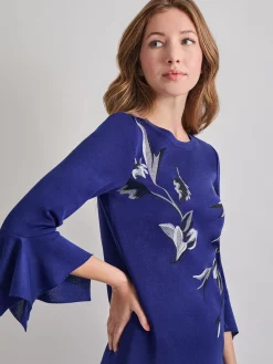 Embroidered Floral Knit Blouse