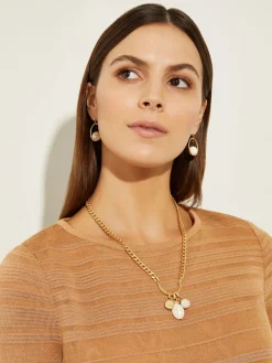 Handmade White Magnesite Pendant Chain Necklace