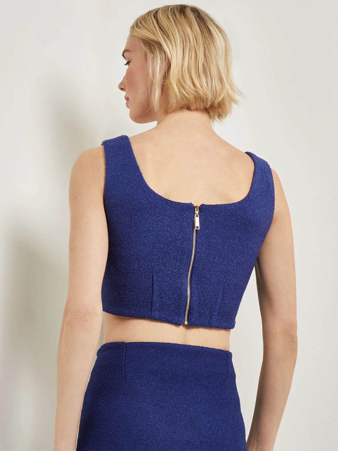 Modern Fit Boucle Knit Cropped Tank Top