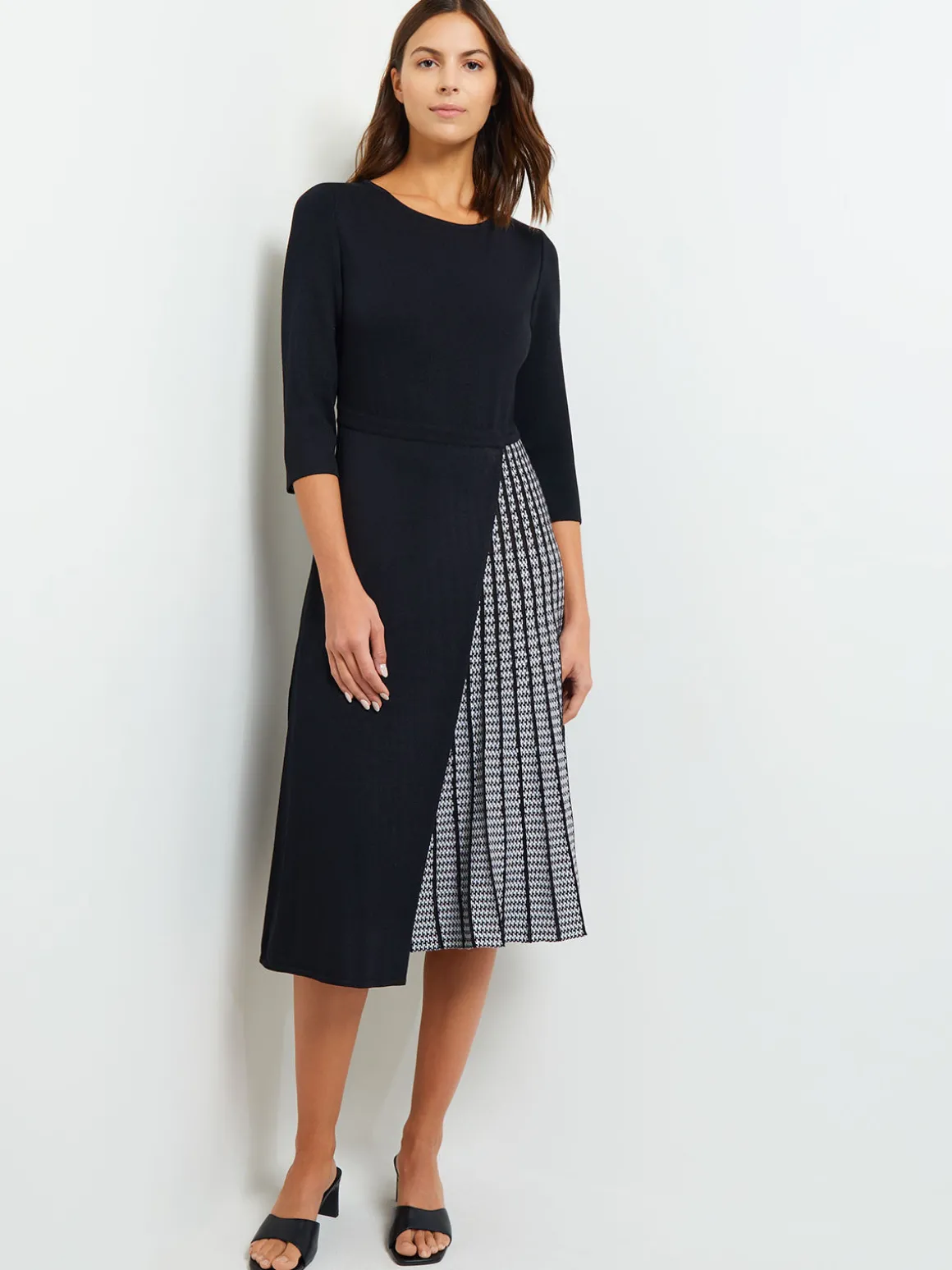 Pleated Contrast Panel Soft Knit Dress