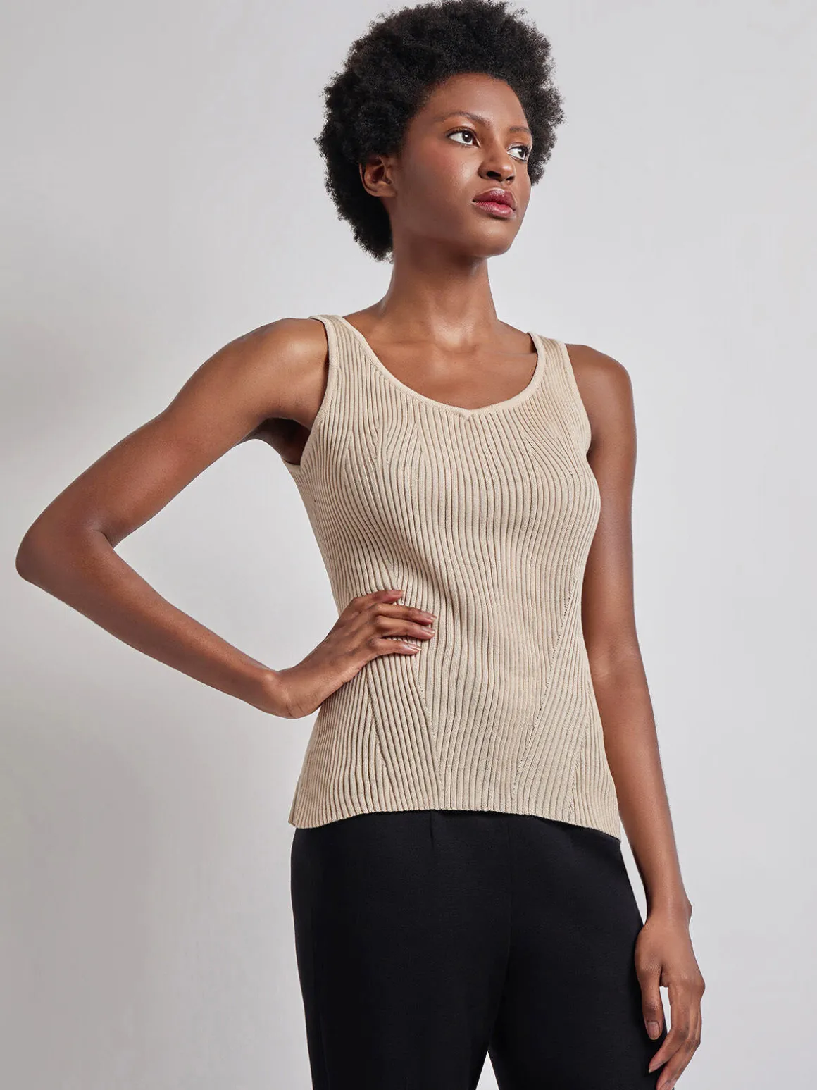Shaped Ribbed Knit V-Neck Tank