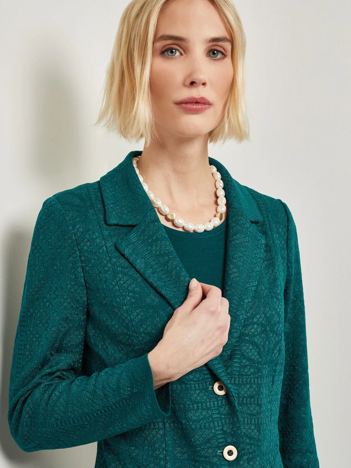 Tailored Fit Jacket - Detailed Jacquard Knit