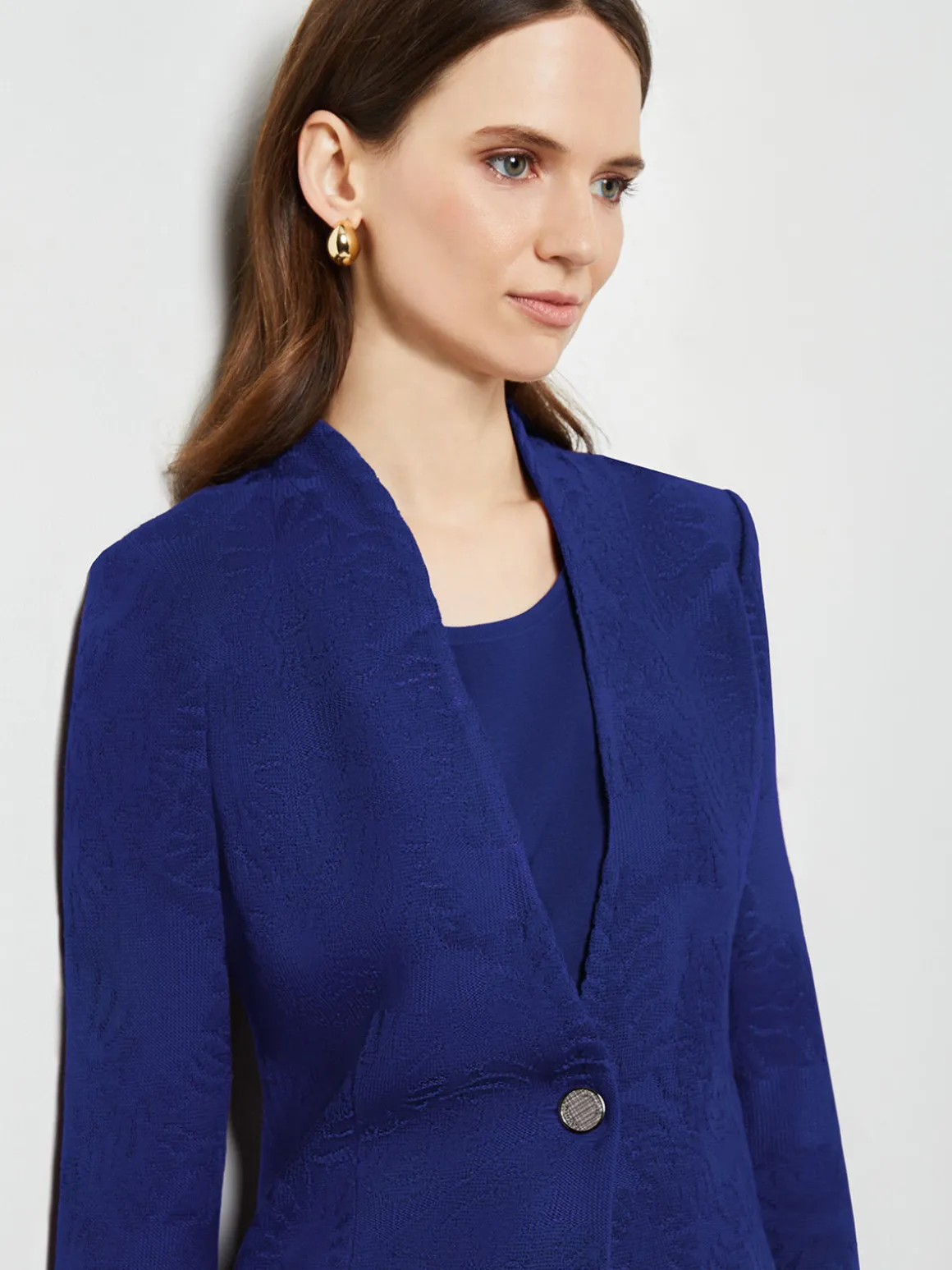 Tailored Fit One-Button Jacquard Knit Jacket